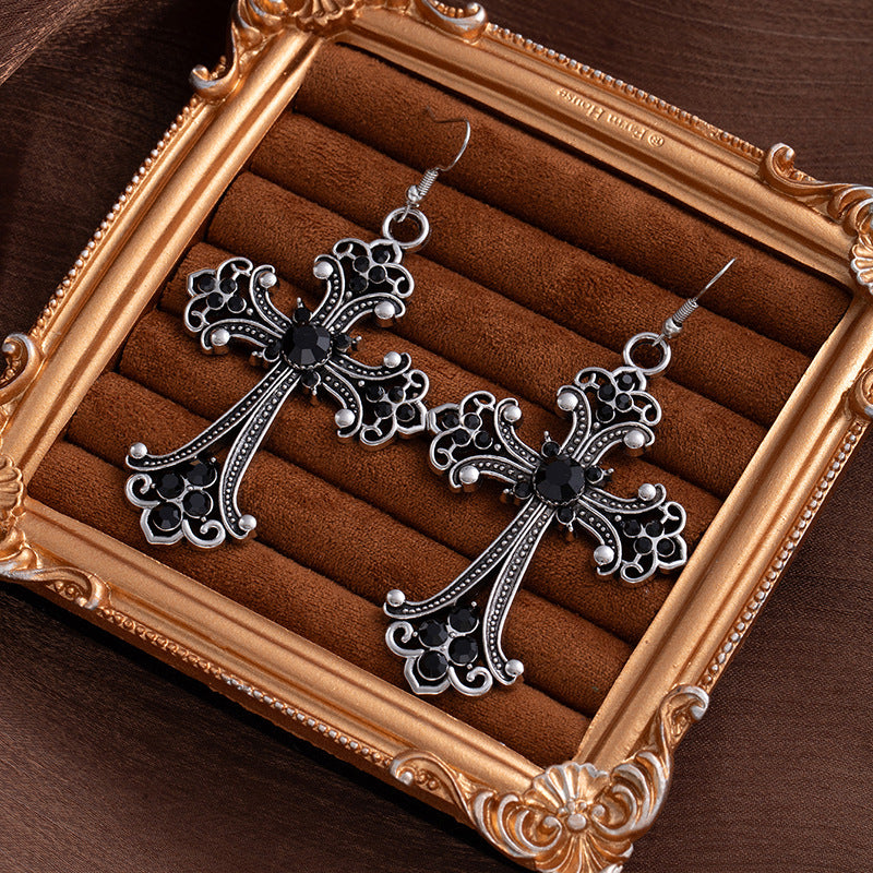 Wholesale Hollow Flower Necklace Diamond Cross Pendant Necklace Sweater Chain